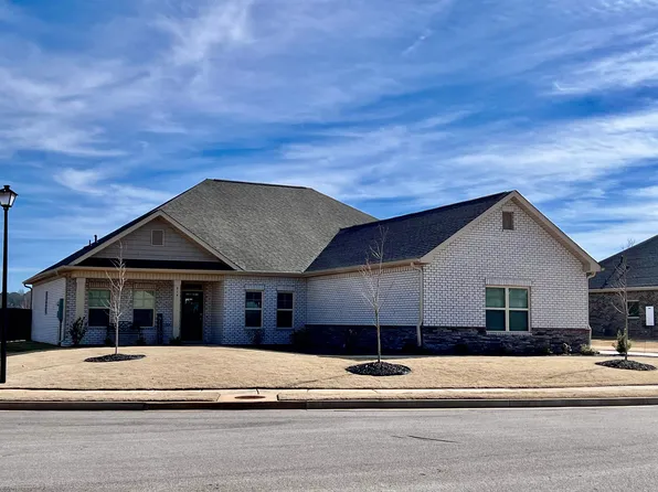 514 River Heights Dr, Madison, AL 35756