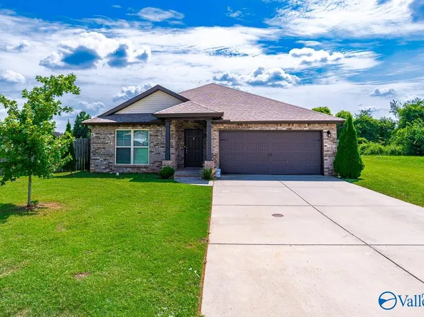 30342 Daniel Dr, Harvest, AL 35749