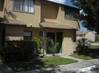 4001 Inlet Cir, Greenacres, FL 33463