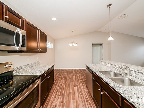 3rd image of 4114 11th St E