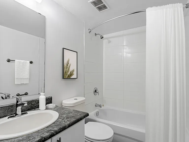 40 Tuxedo Ct — Photo 11