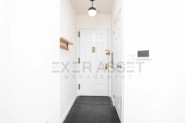 Rented by Exor Asset Managment LLC | media 34