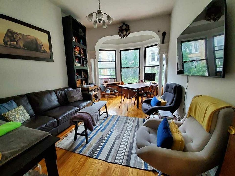 1st image of 318 W 88th St APT 3