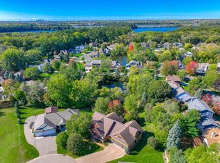 495 Park Pl, Vadnais Heights, MN 55127