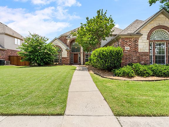 3rd image of 5904 Crestberry Ln