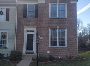 14100 Madrigal Dr, Woodbridge, VA 22193