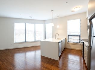 414 Harvard St #301, Brookline, MA 02446