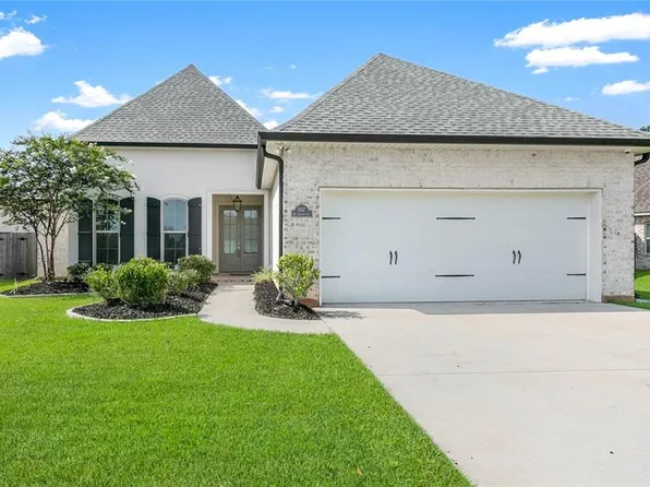 1037 Fox Sparrow Loop, Madisonville, LA 70447