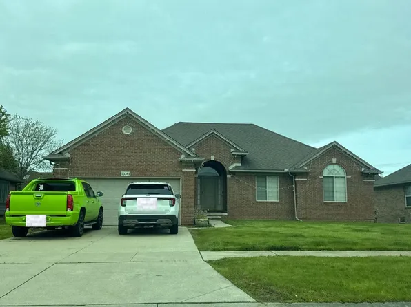 53349 Zachary Dr, Chesterfield, MI 48047