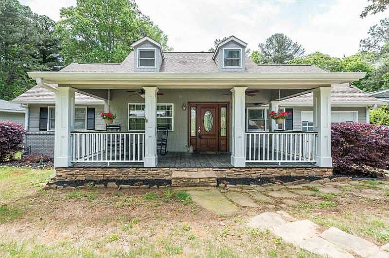 1st image of 715 Stewart Cir