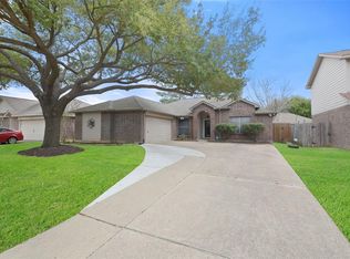 18202 Drum Heller Ln, Tomball, TX 77377