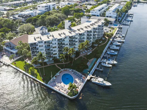 140 NE 28th Avenue #406, Pompano Beach, FL 33062