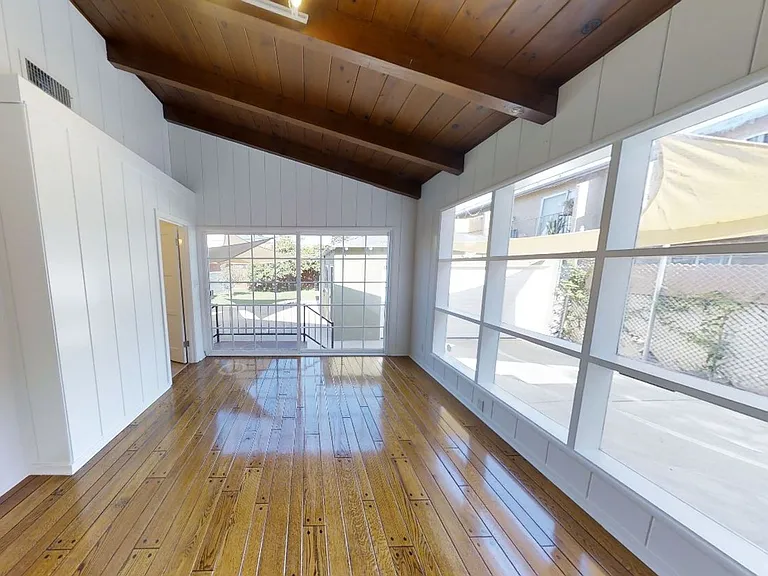 3758 Tuller Ave — Photo 15