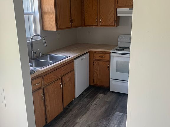 4th image of 609 Pawnee St #609