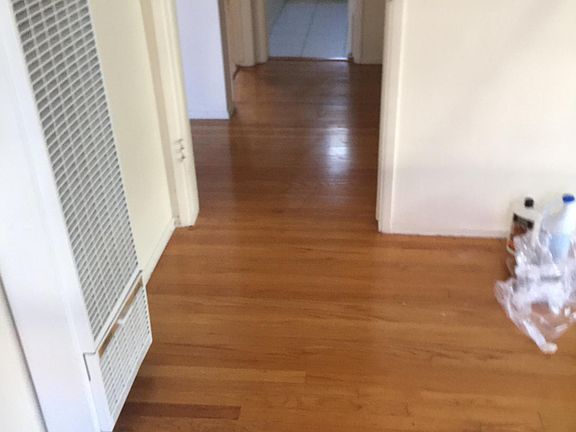 5th image of 1677 Linwood St