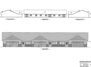 1510 48th Ave S, Grand Forks, ND 58201
