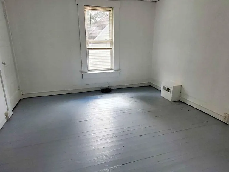 85 Church St #1 — Photo 8