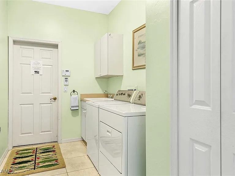 2807 SW 31st Ln — Photo 22