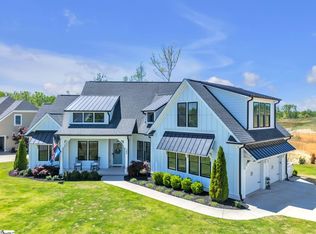 200 Braxton Meadow Dr, Simpsonville, SC 29681