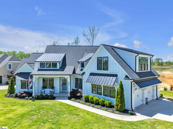 200 Braxton Meadow Dr, Simpsonville, SC 29681