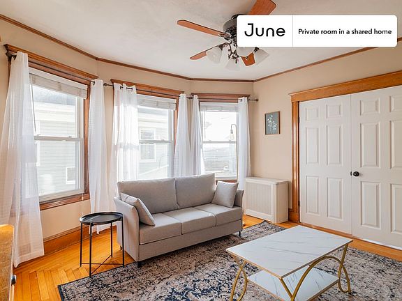 3rd image of 21 Bradbury Ave #D