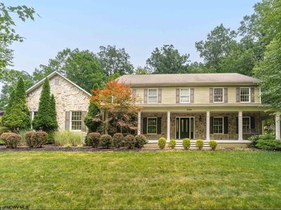 2064 Lakeside Ests, Morgantown, WV, 26508