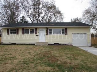 18 Brandies Rd, South Toms River, NJ 08757