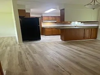 2242 County Line Rd — Photo 2