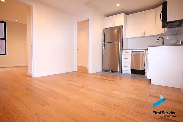 Rented by FirstService Realty (legacy) | media 22