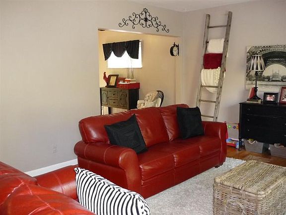 4th image of 3913 Rankin Dr