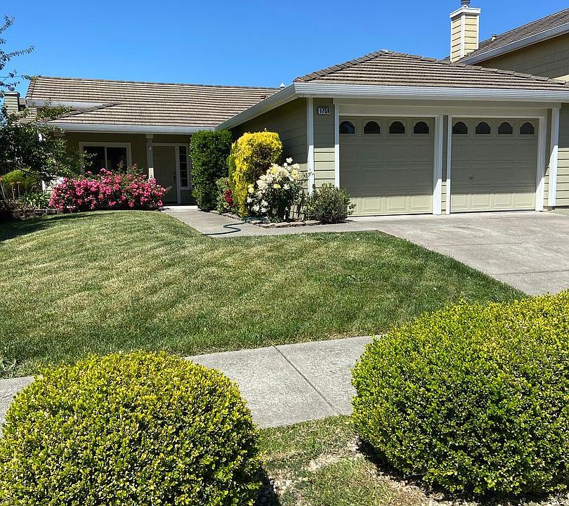 1st image of 1759 Stone Creek Dr