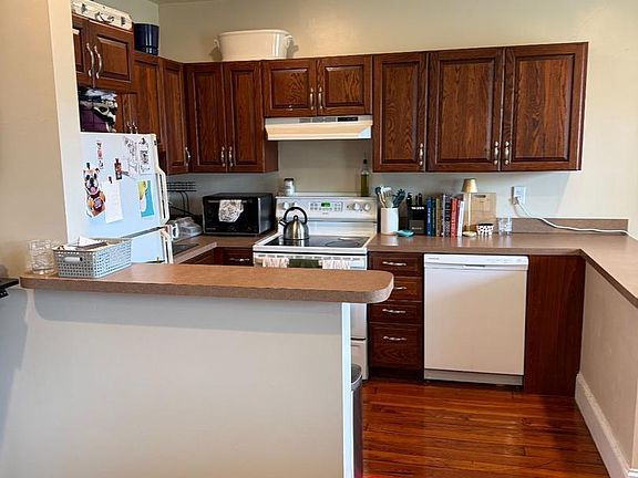 5th image of 1723 Pine St #B