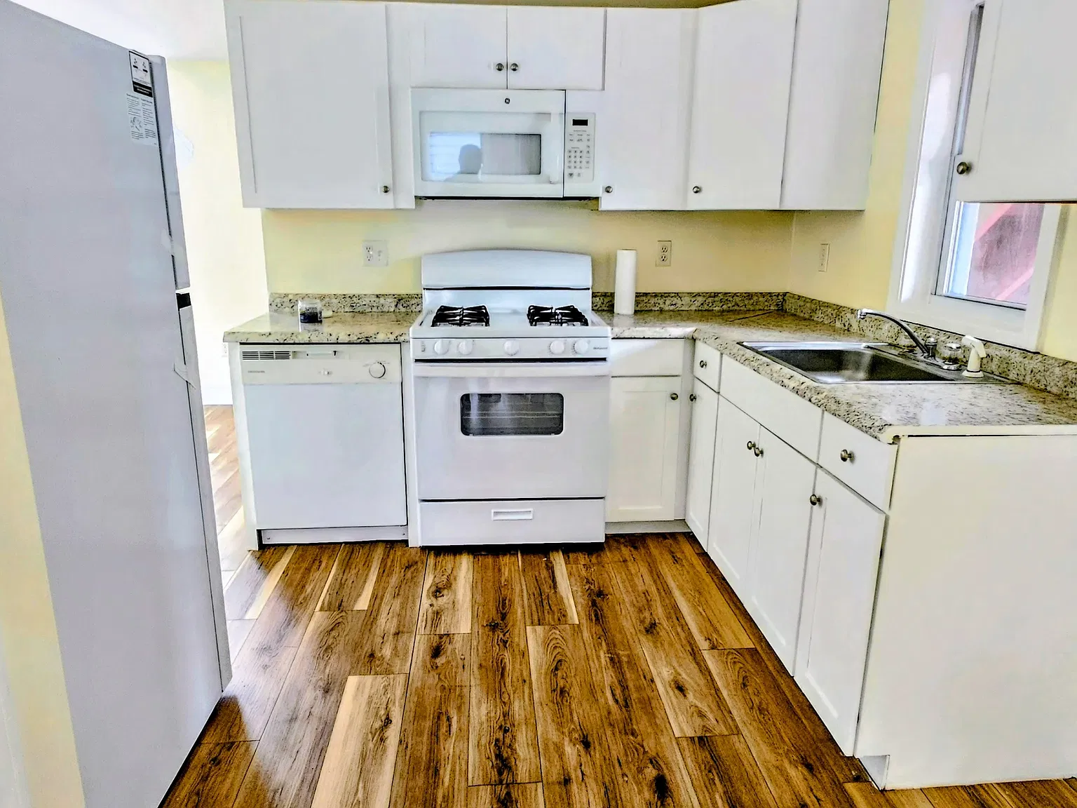 56 Adams St — Photo 4