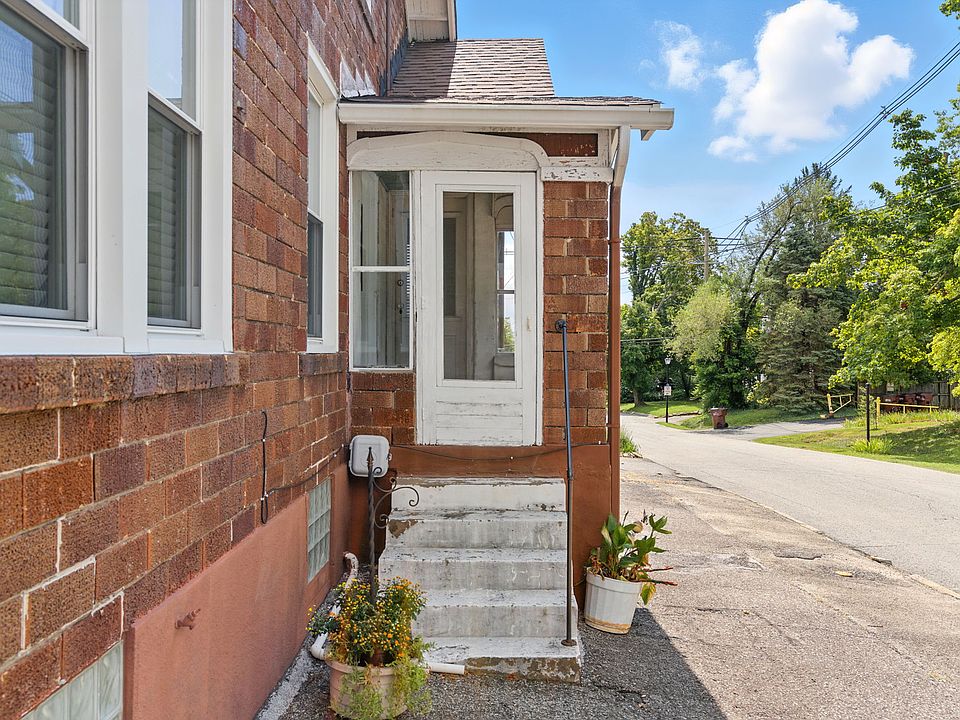 Porch entrance