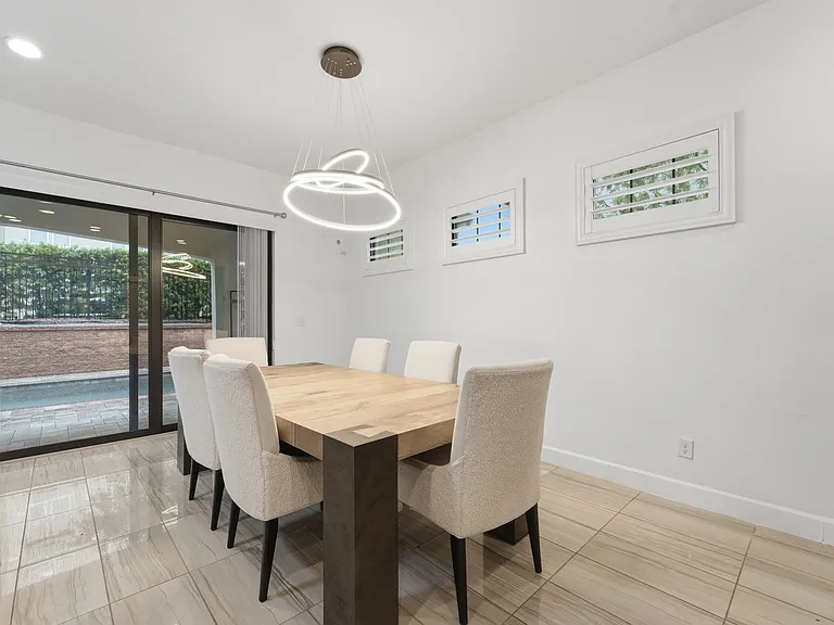 7689 Toscana Blvd — Photo 14