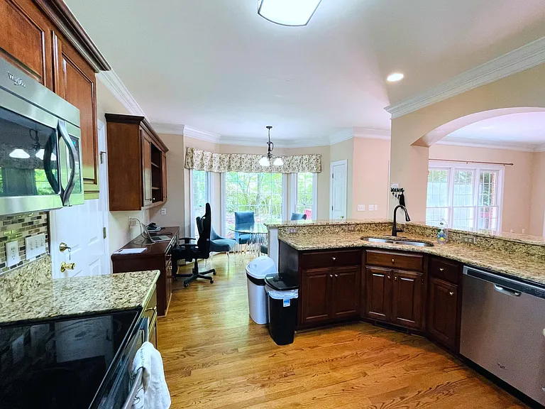 6224 Pumpernickel Ln — Photo 13