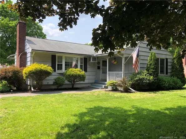 11 Carol Street, Enfield, CT 06082