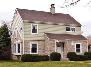 7709 W Keefe Ave, Milwaukee, WI 53222