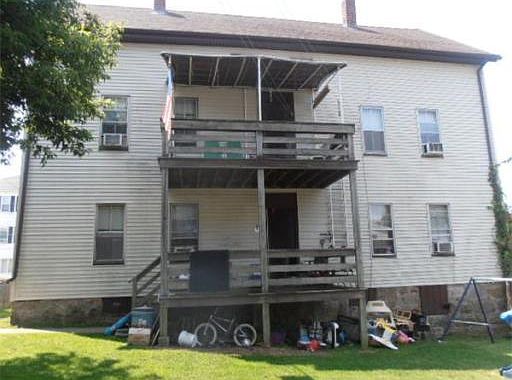 2nd image of 36 Holden St