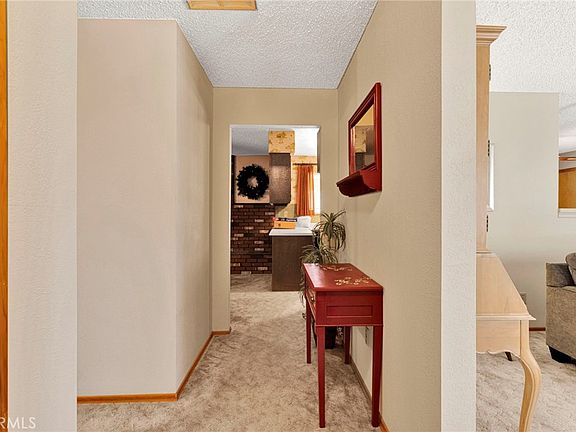 4th image of 28015 Church St
