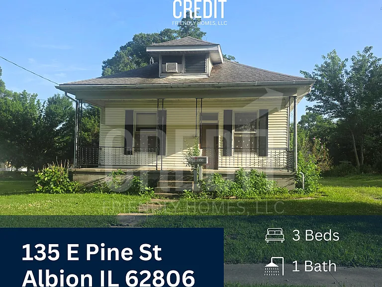 135 E Pine St — Photo 1