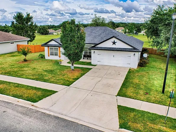 851 NW 231st Way, Newberry, FL 32669
