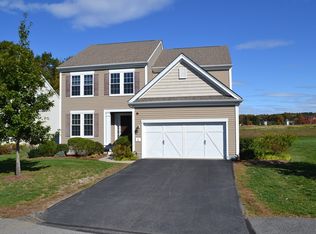 8 Spicebush Ct, Hopkinton, MA 01748