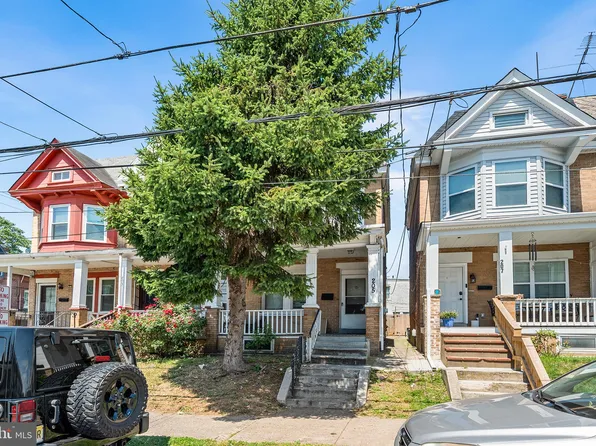 205 Chain St, Norristown, PA 19401
