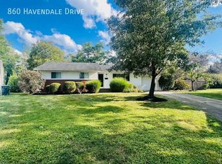 860 Havendale Dr, Columbus, OH 43220