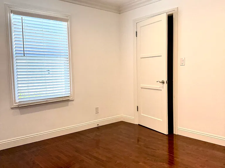 14354 Hatteras St — Photo 16