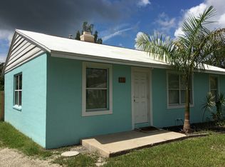 833 W Azalea Ct, Melbourne, FL 32935