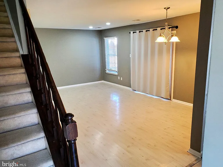 3 Banbury Ct — Photo 12