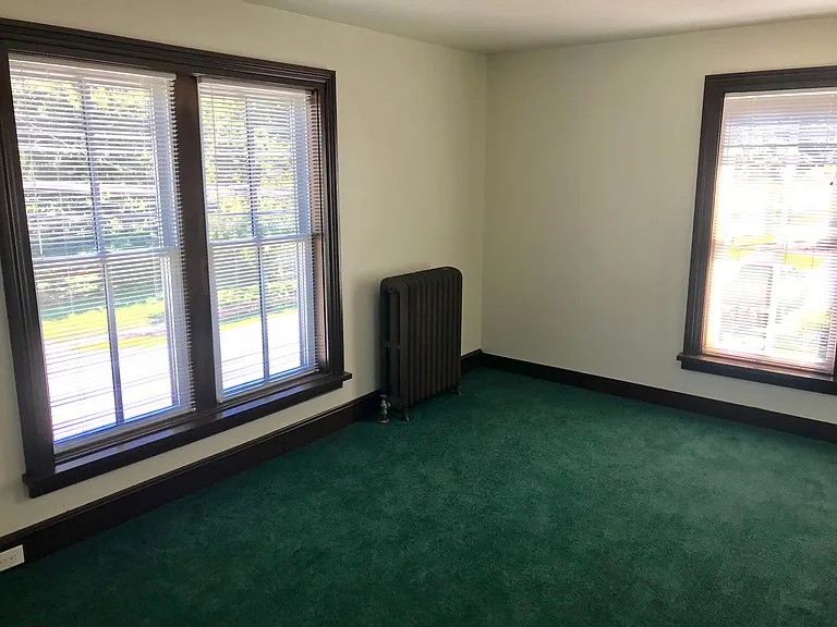1724 W Doe Run Rd #B — Photo 8