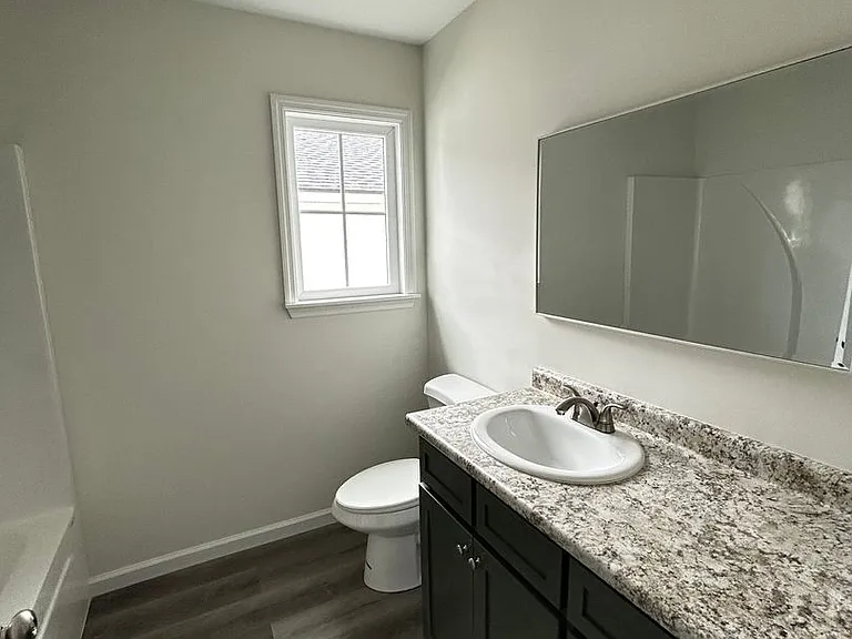1532 Woodard St — Photo 17